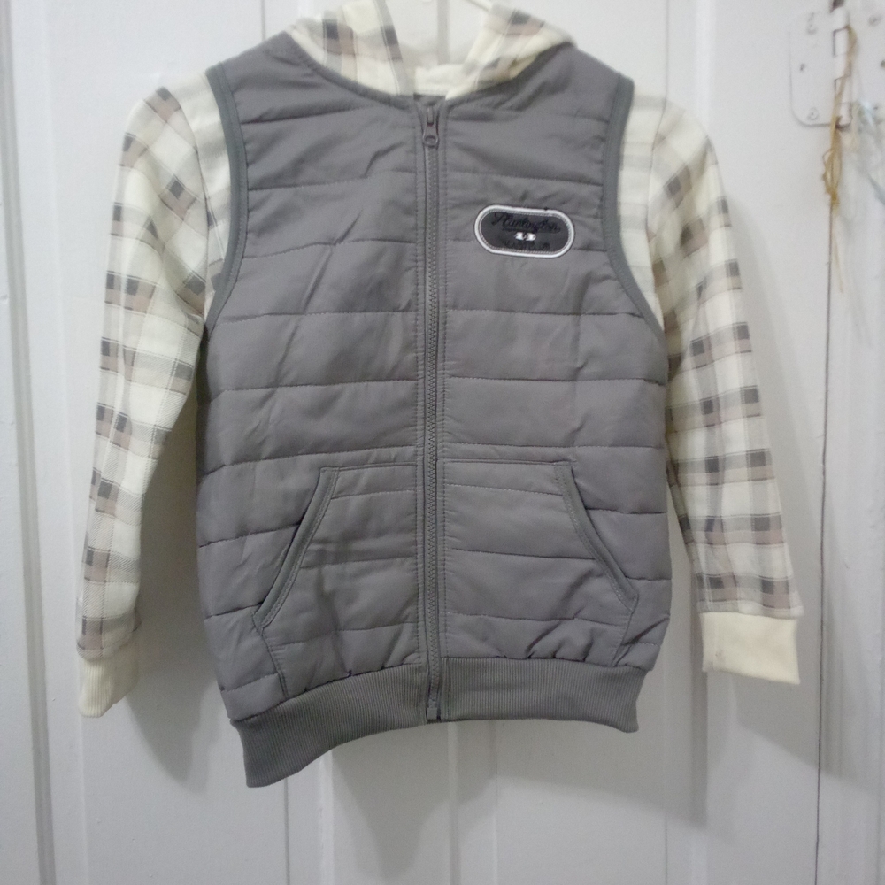 Gray Quilted Vest with Plaid Sleeves